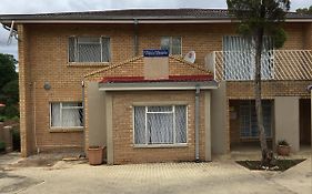 Tropical Paradise Guest House